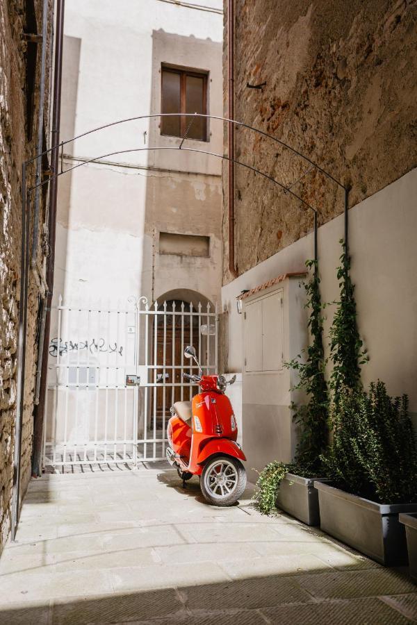 Palazzo 42 - Boutique Hotel & Suites 皮斯托亚 外观 照片